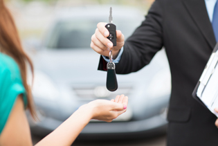 欠稅車沒錢繳?先回收拿現金